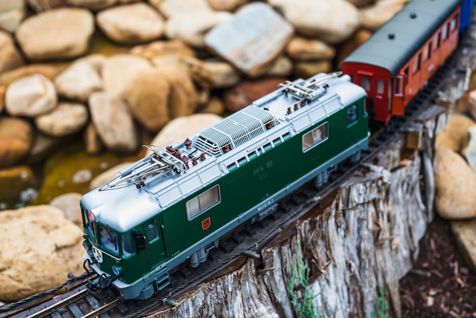 Modelling Railway Stations: Buildings, Platforms, and Period Details
